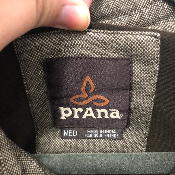 Prana Men’s Button Up - Picture 4 of 6